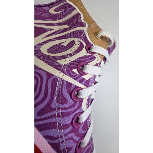 Converse Willy Wonka x Chuck Taylor All Star High Swirl Mens Sz 4 Womens Sz 6 - Picture 9 of 14